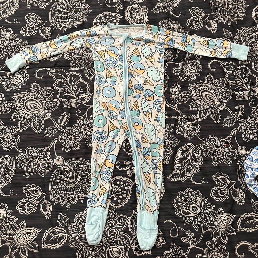 Little Sleepies Gray Sweet Treats Bamboo Viscose Zippy 18-24 months